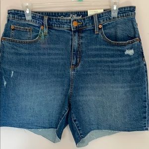 Universal Thread Boyfriend Jean Short 16W
